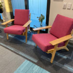 Sophia College Hans Wenger Replica Plank Chair 2